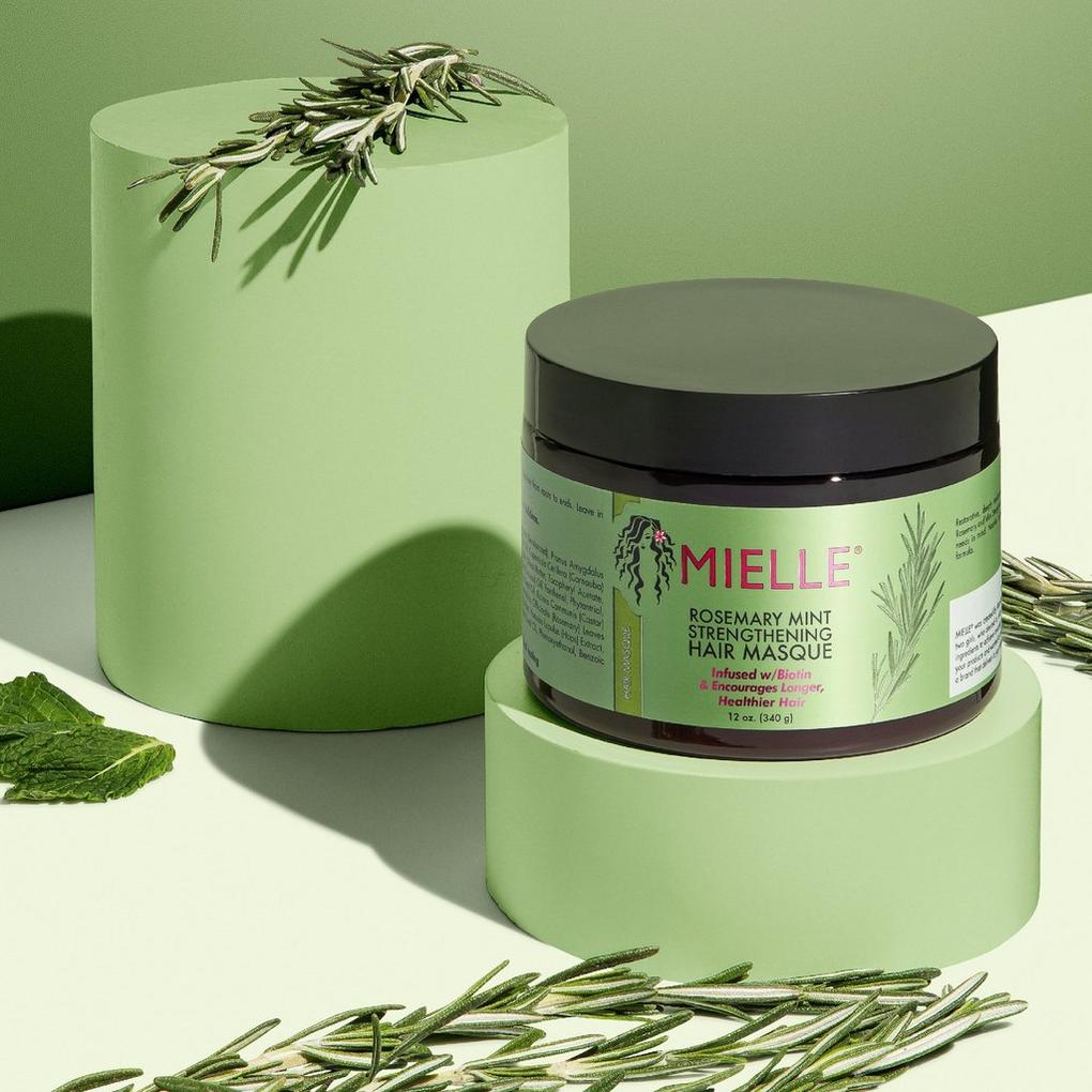 Mielle Organics Rosemary Mint Strengthening 4 in 1 Bundle set