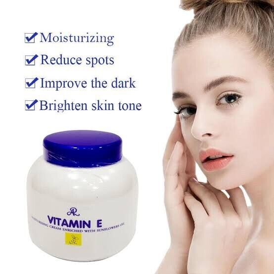 Aron Vitamin E Moisturising Cream Enriched With Sunflowers Oil - 200g